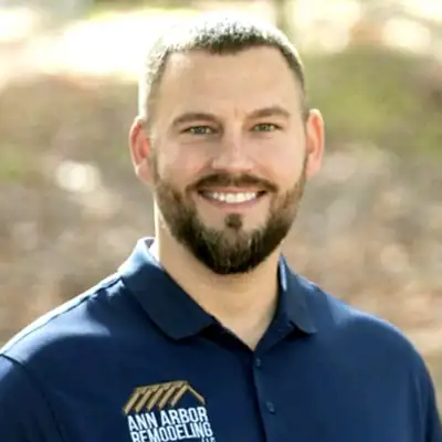 Justin Kolic, Owner